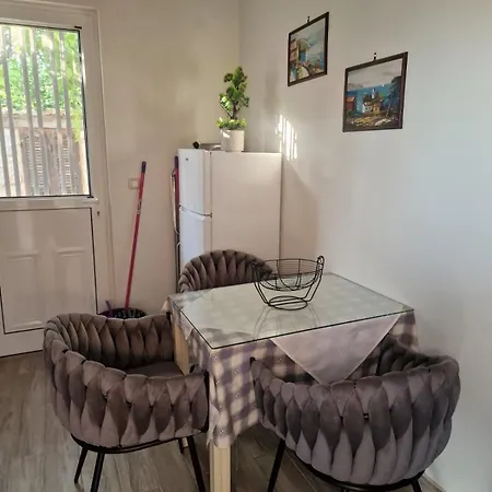 Errik Luxury House