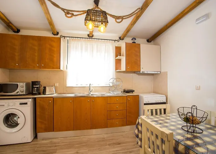 Errik Luxury House