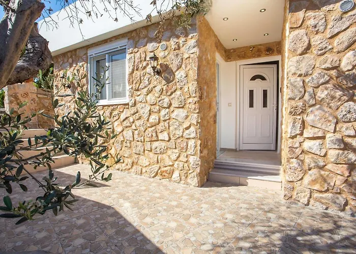 Errik Luxury House Hébergement de vacances Faliraki