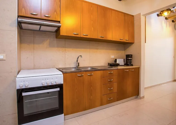 Errik Luxury House *